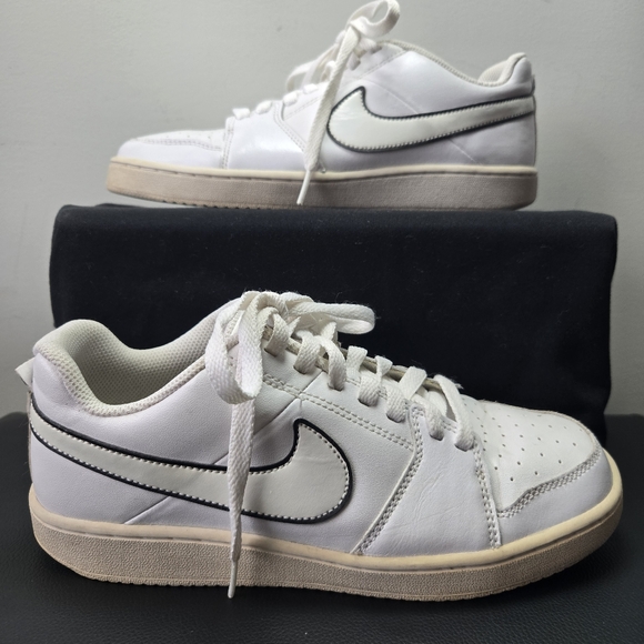 Nike Backboard II Women's Classic Swoosh Low Top Sneaker Shoes Size‎ 8 - Picture 1 of 16